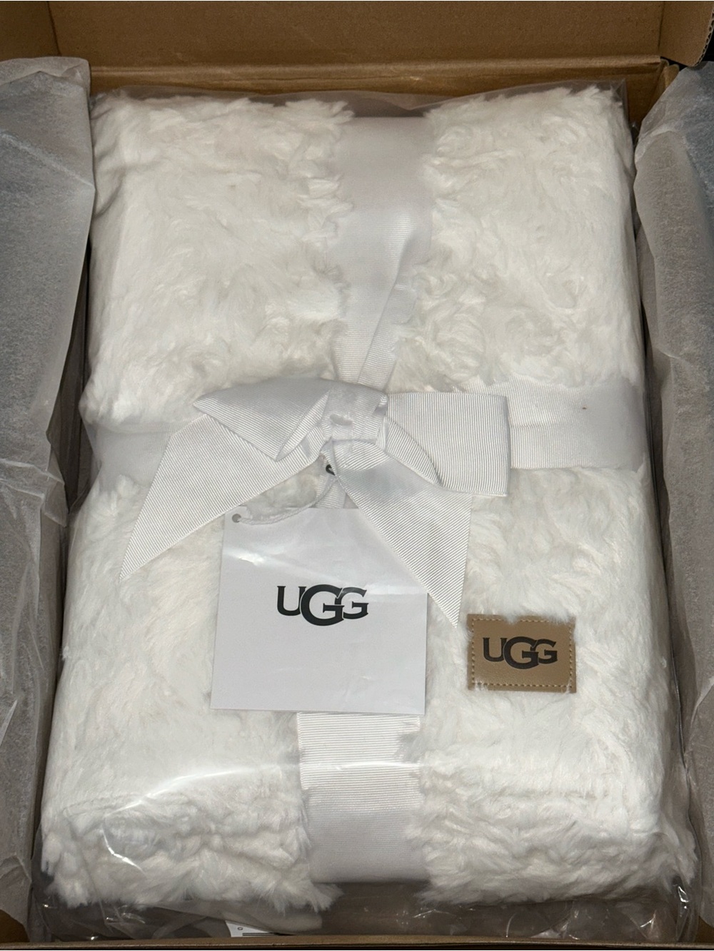 UGG Throw Blanket - White - NWT